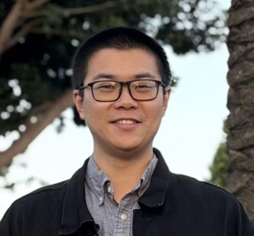 headshot of Qihao Ye